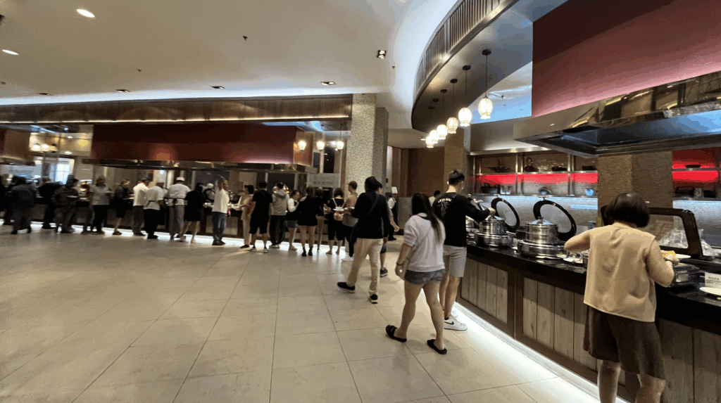 スカイワールドホテル_朝食会場2